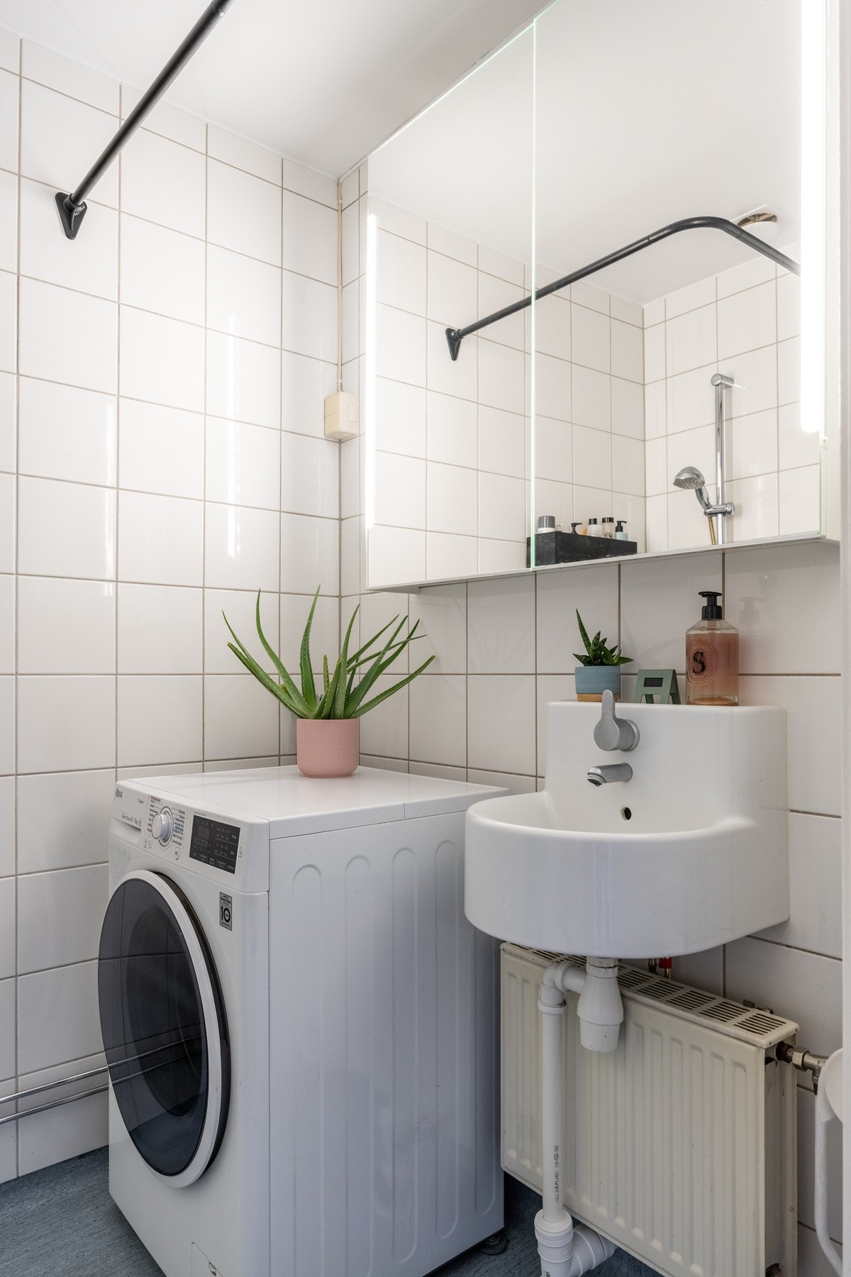 Varmtvann er inkludert i felleskostnadene. Galleribilde