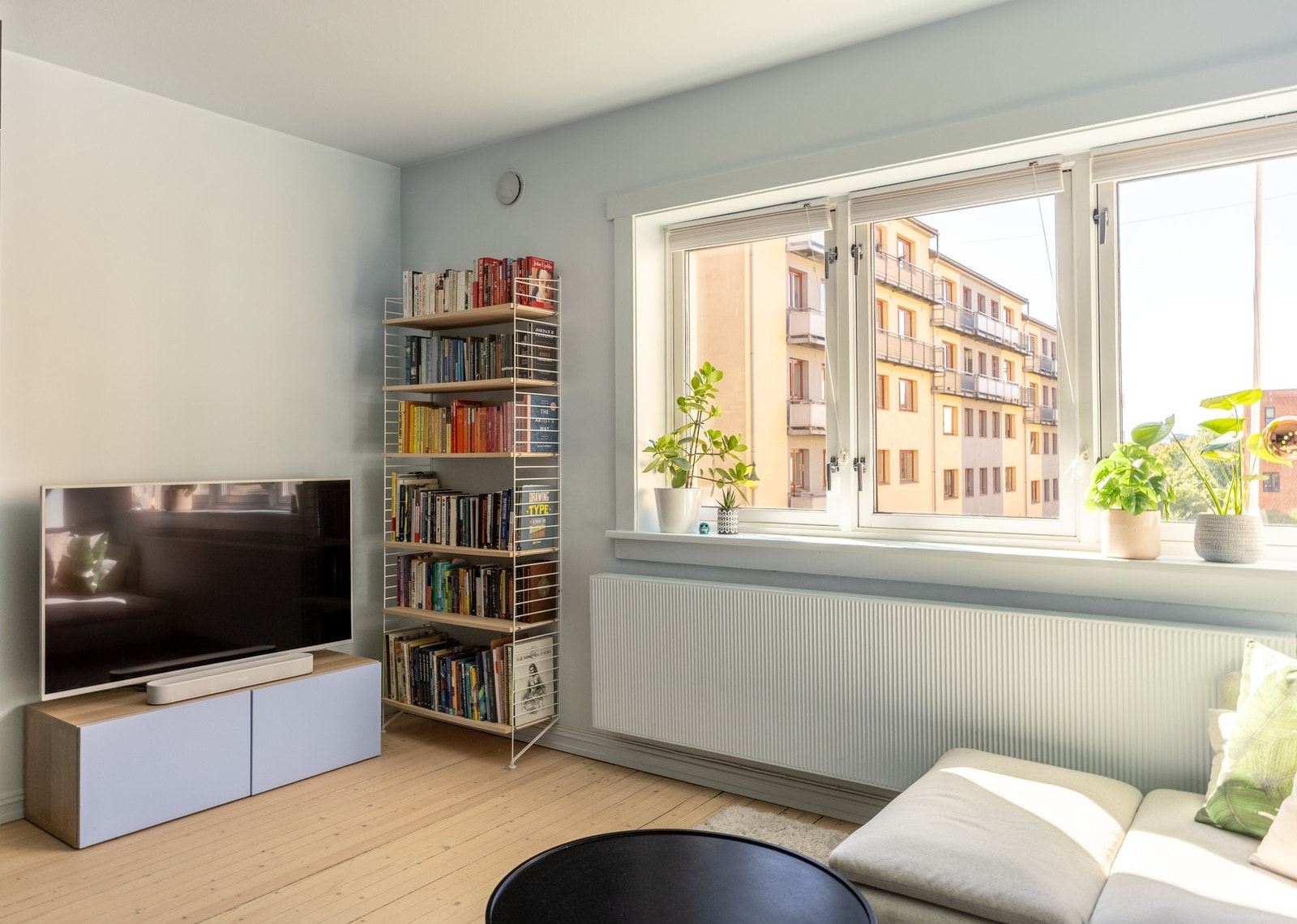 De originale tregulvene ble slipt og hvitoljet i 2016. Galleribilde