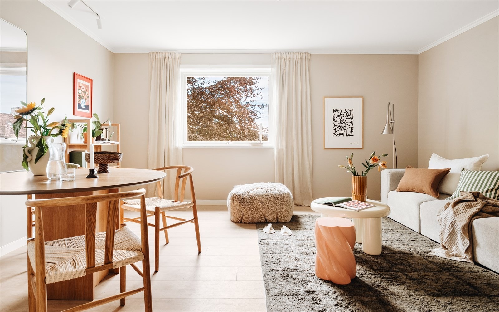 - Bo i en stilren og moderne leilighet som er lett å innrede - Galleribilde