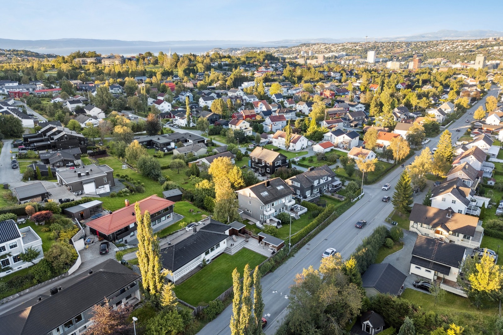 Eiendommen ligger flott til med rask tilgang til et bredt utvalg av servicetilbud på Byåsen Galleribilde