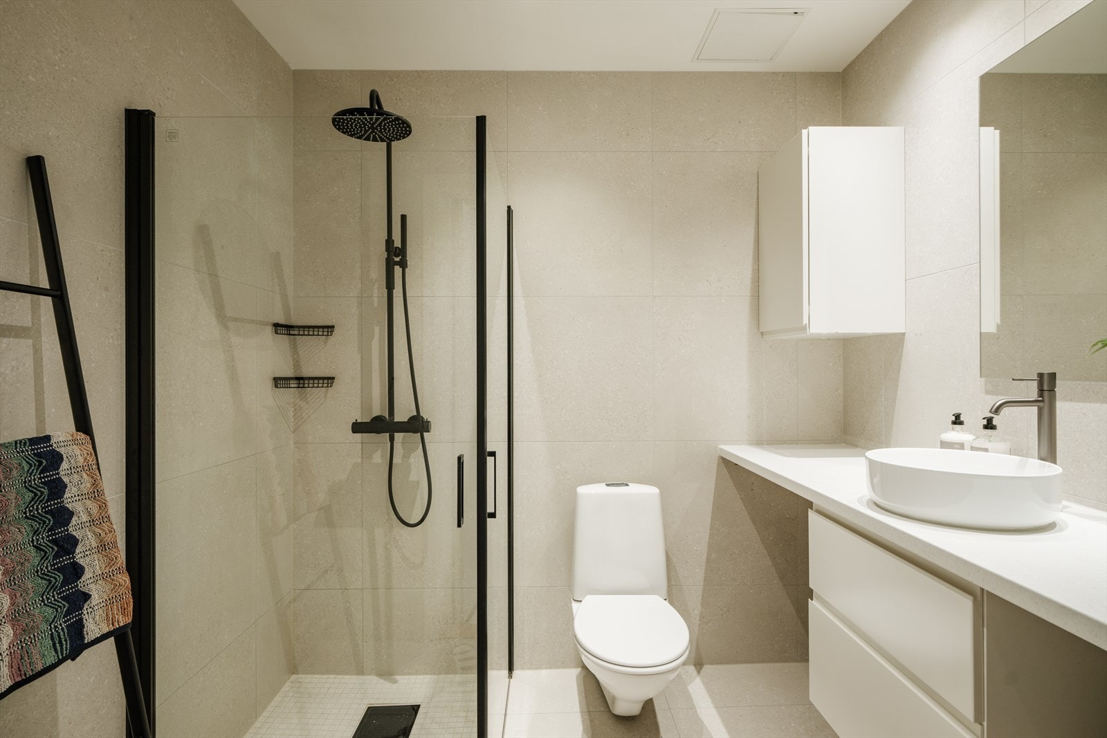 Rålekkert bad oppgradert i 2020 i regi av DinByggpartner AS. Galleribilde