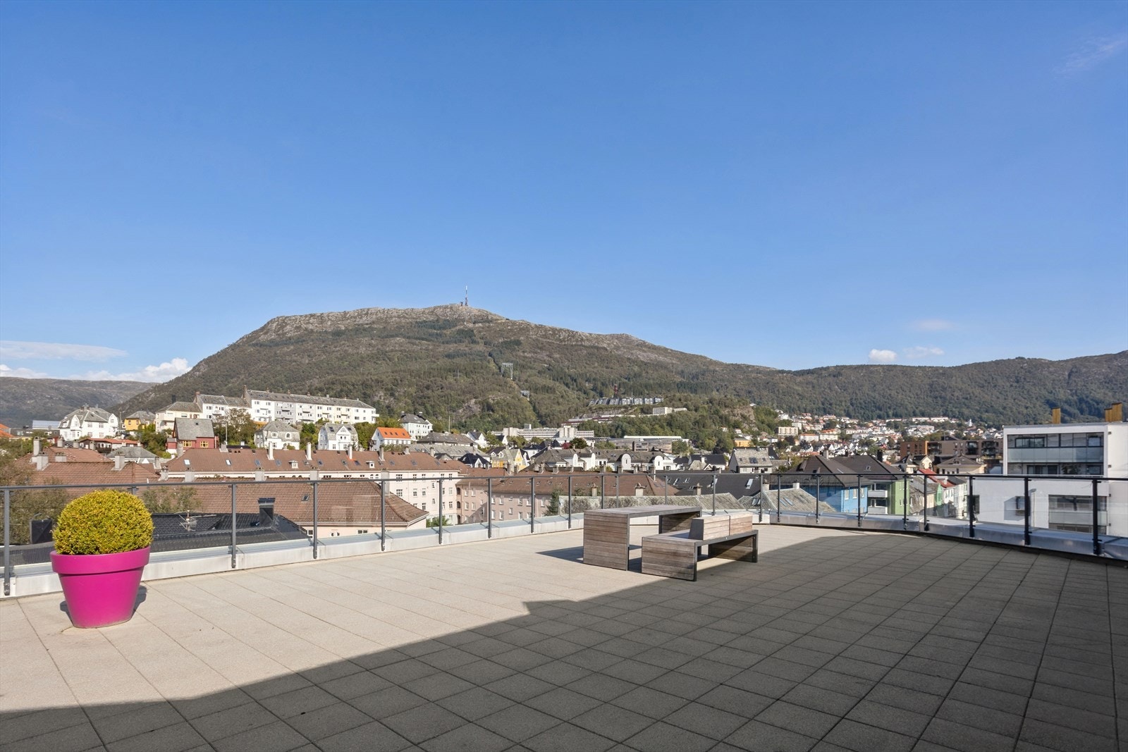 Du har også flott utsikt mot hele sentrum! Galleribilde