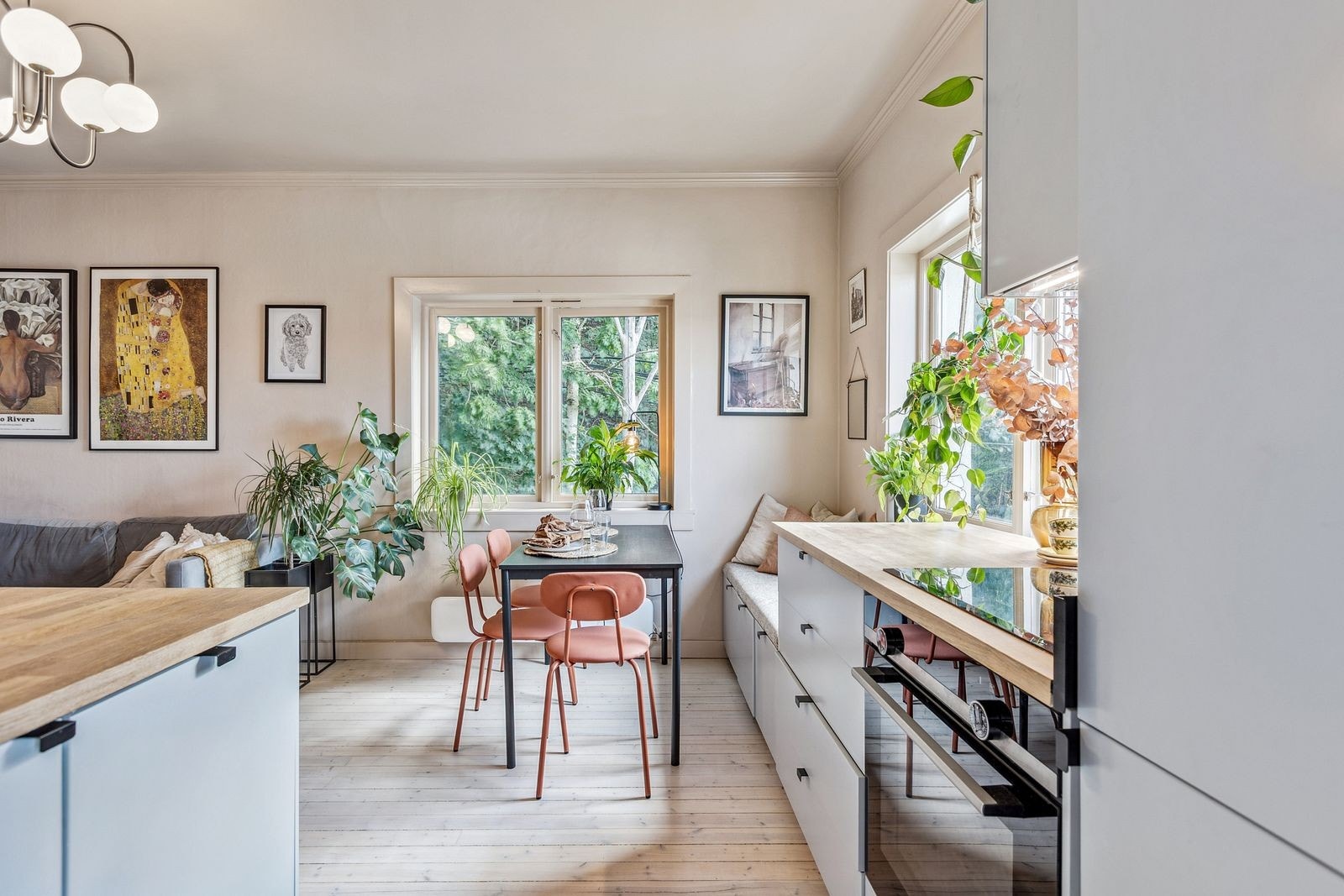 Plass til spisebord Galleribilde