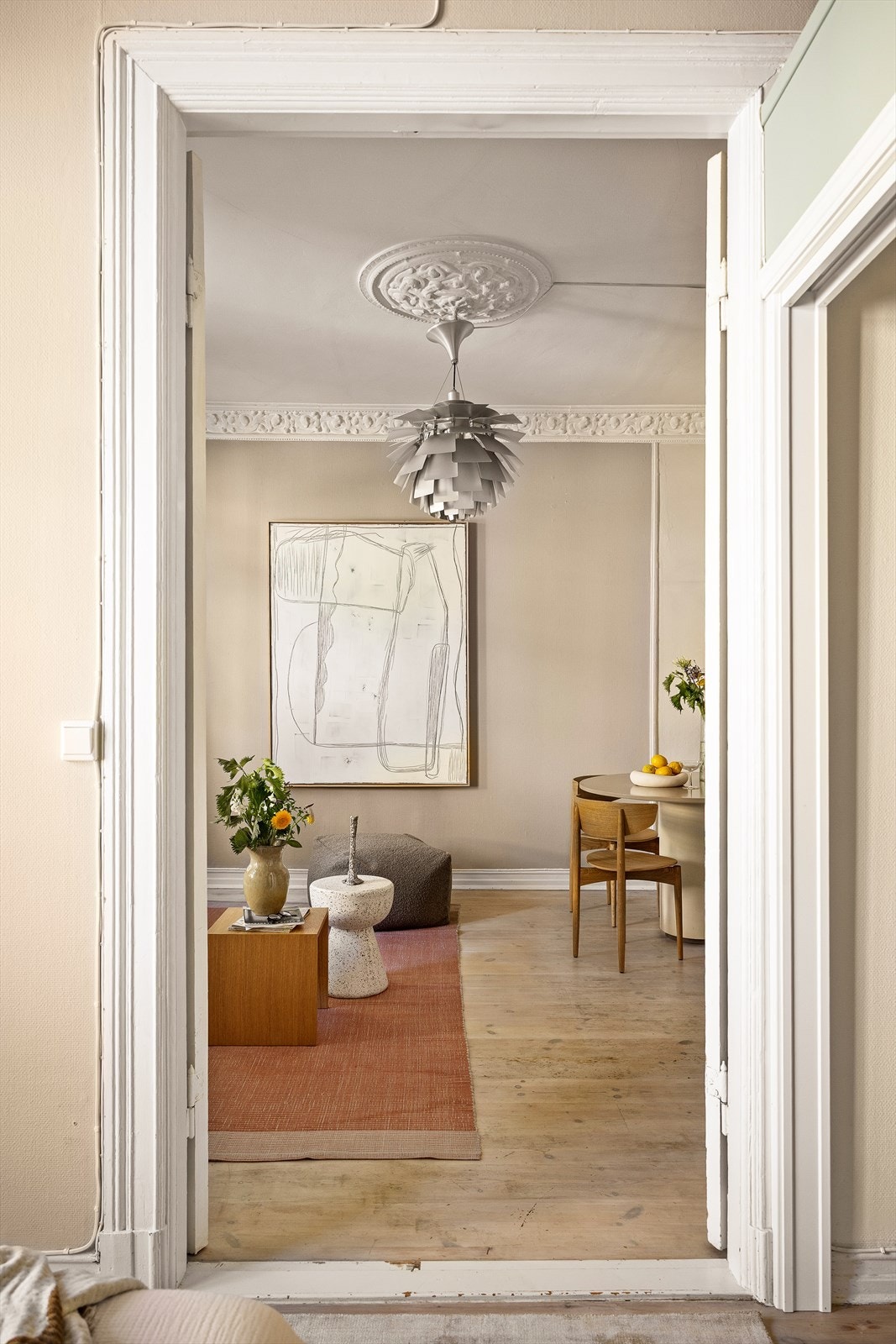 Utsnitt fra soverommet mot stuen. Galleribilde