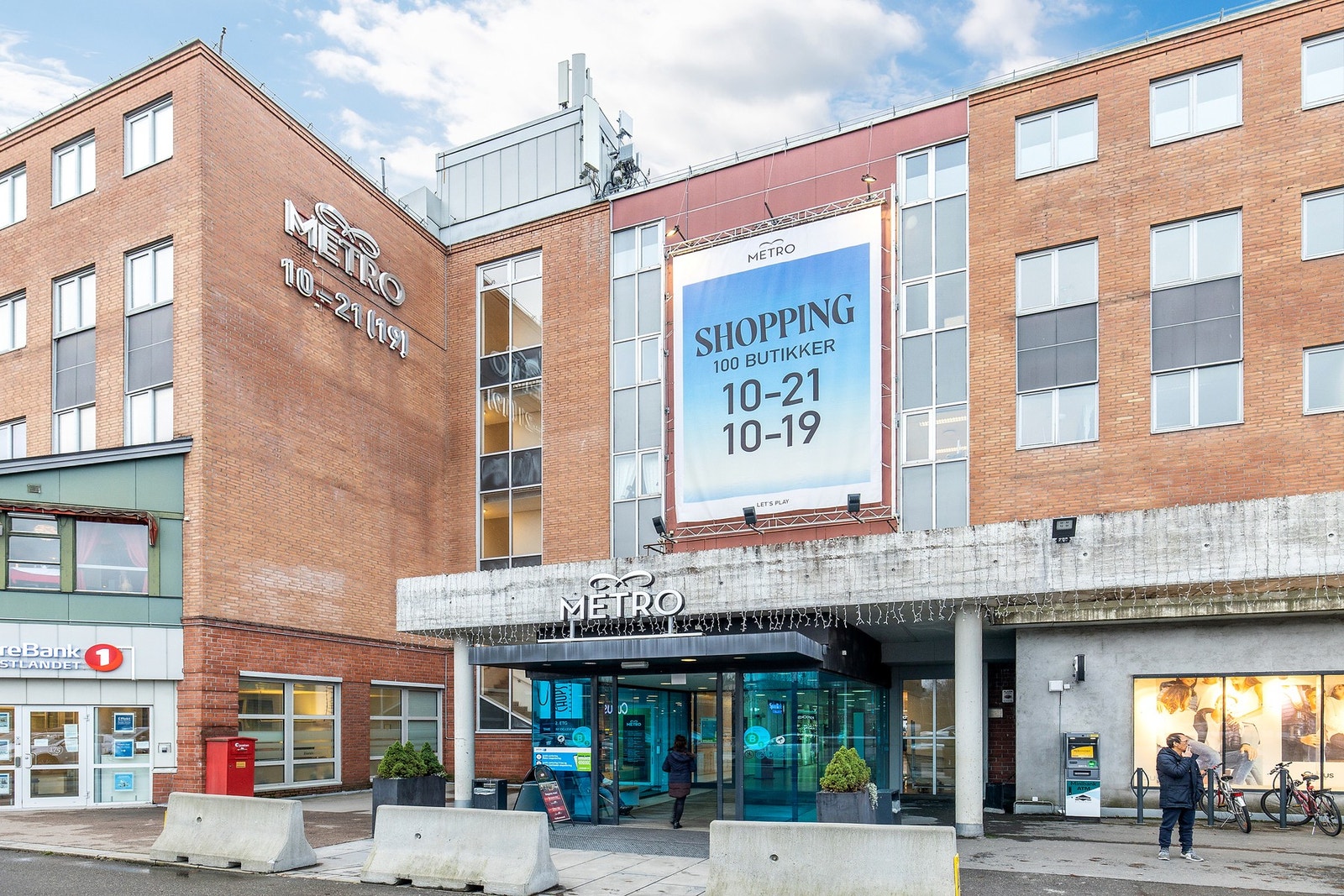 Det er kun 5-6 minutters gange til Metro Shoppingsenter! Galleribilde