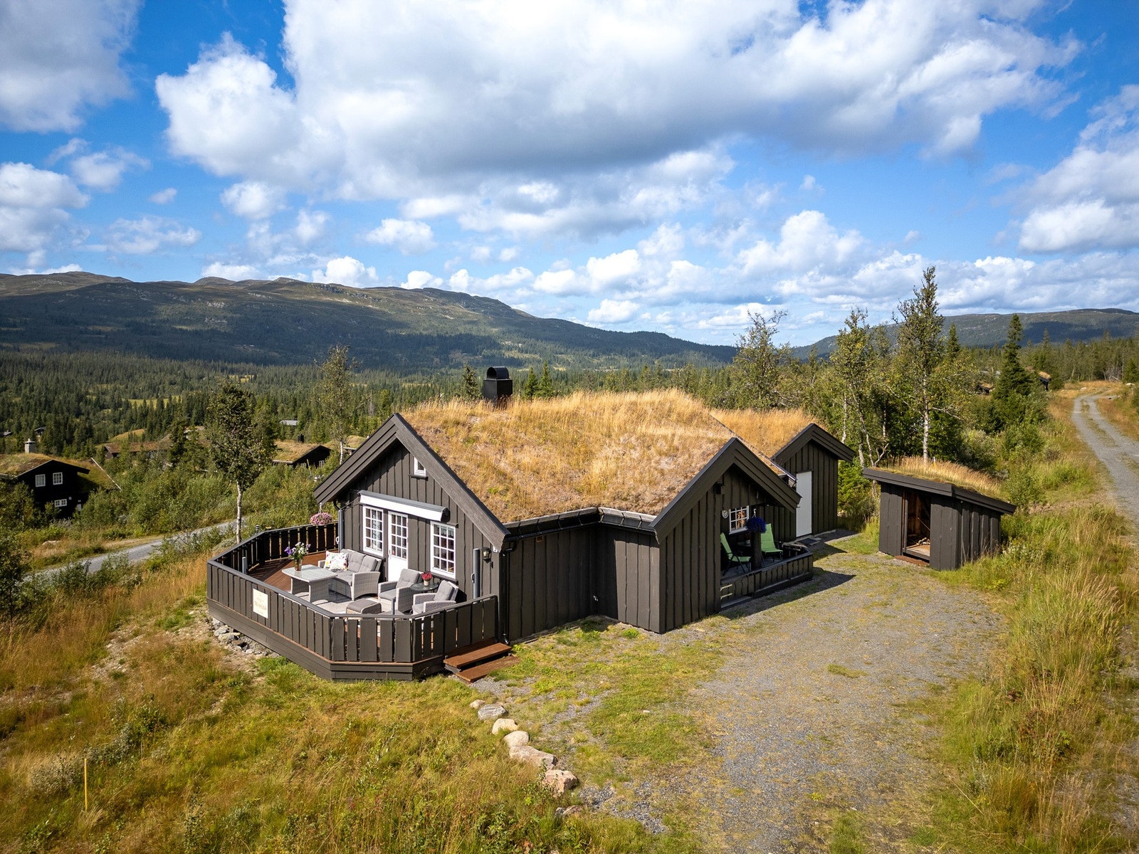 Flott beliggenhet i Synnfjellet med solrik tomt og fin utsikt. Galleribilde