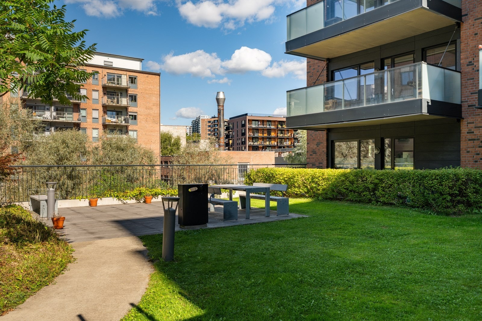 Flotte fellesområder. Området er sentralt, men oppleves likevel rolig. Galleribilde