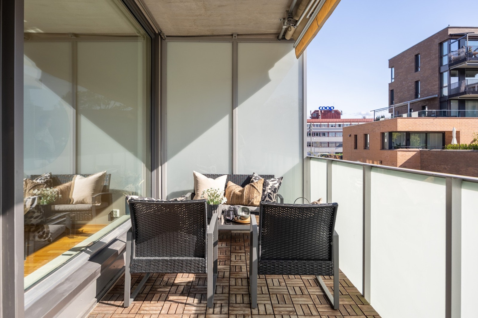 Stor balkong på hele 12 kvm. Galleribilde