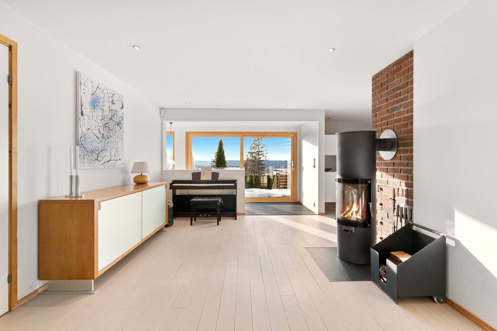 Hall 1. etasje. Galleribilde