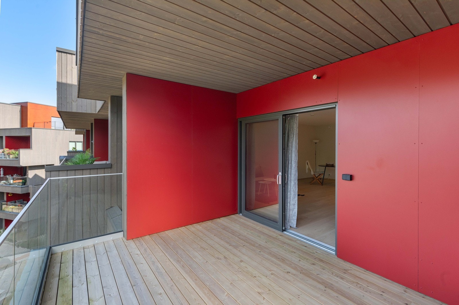 Det er strømuttak på balkongen, ideelt for varmelampe og lignende. Galleribilde