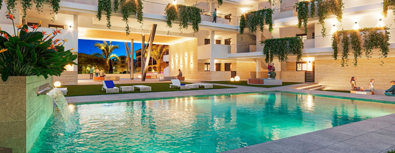 Fantastisk fellesområde med basseng Galleribilde