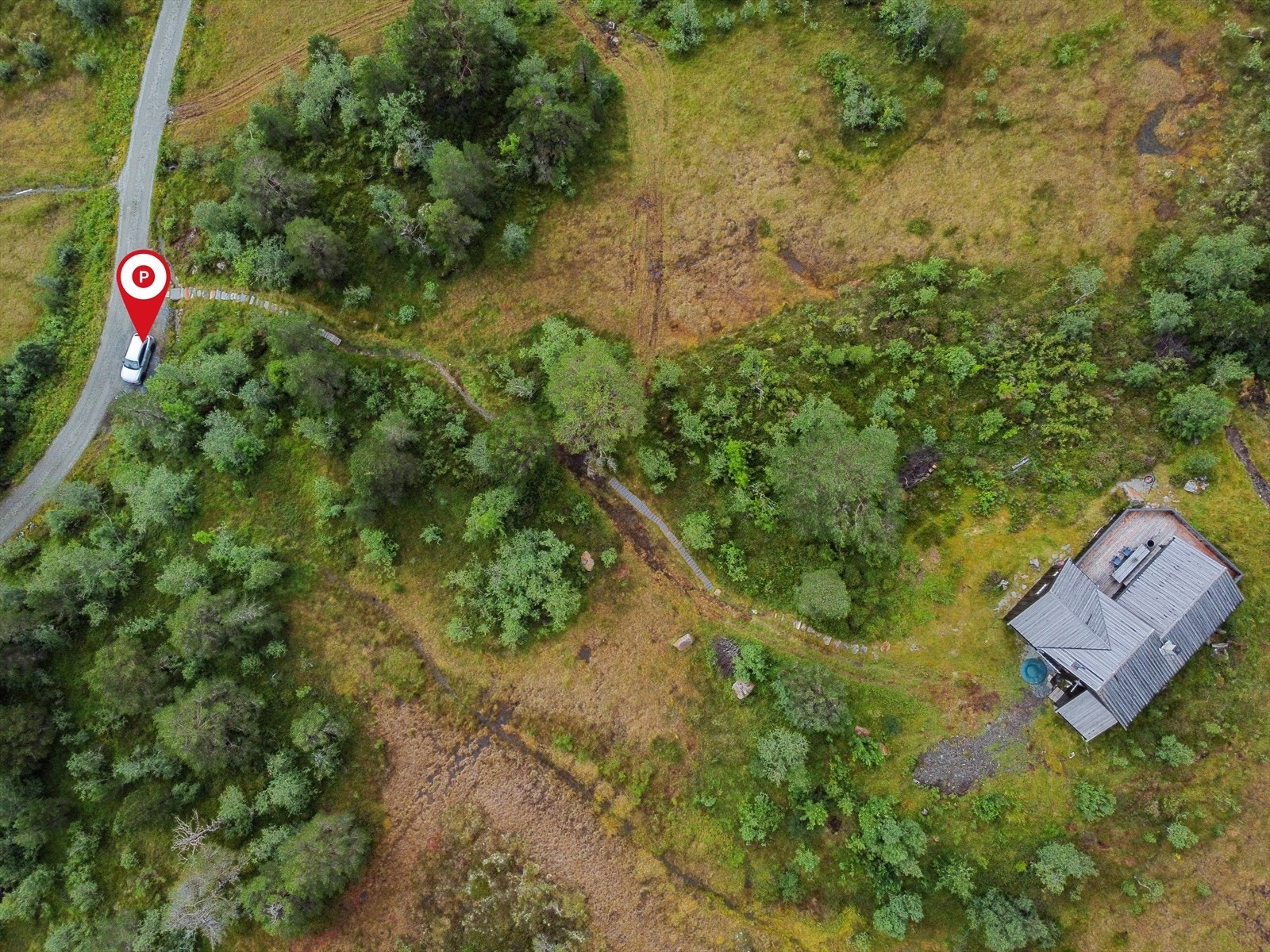 Sommer parkering like ved. Galleribilde