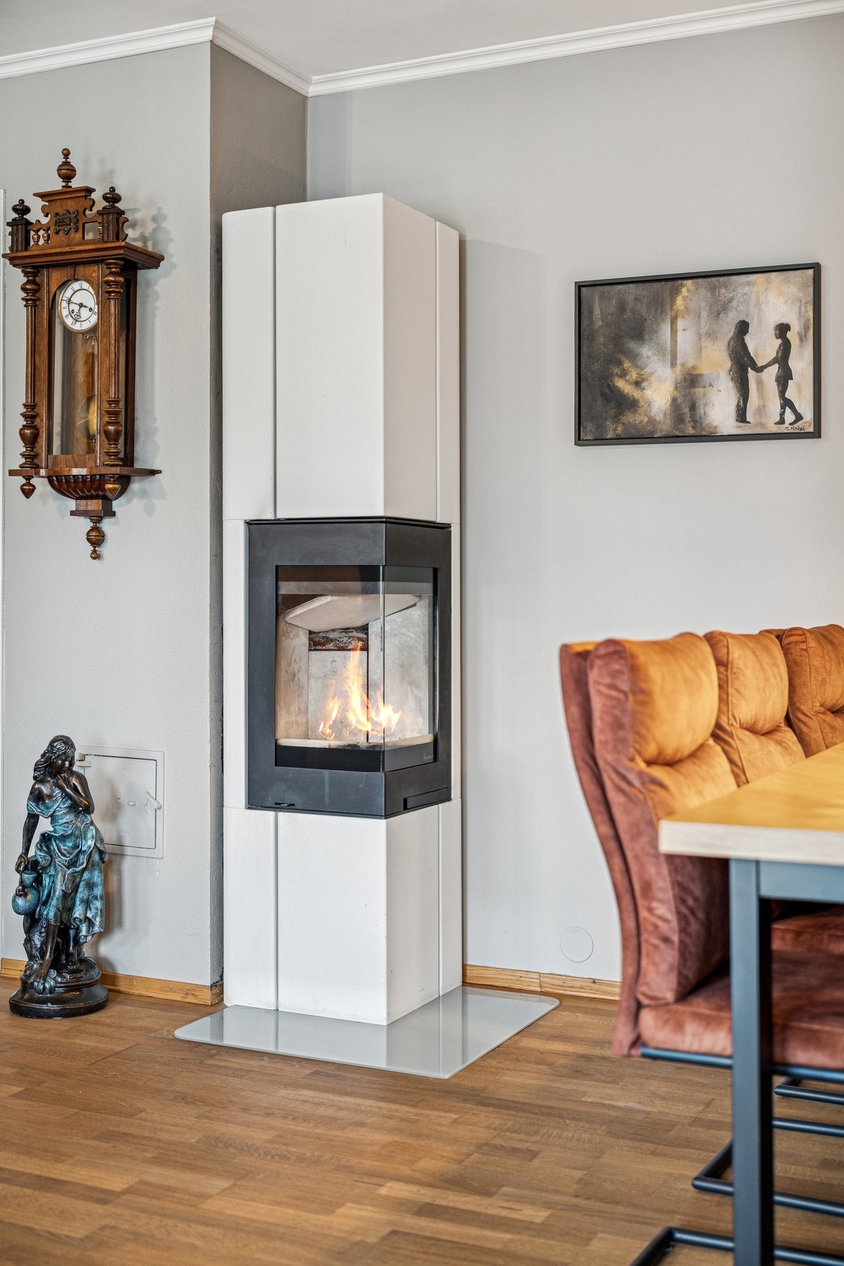 Peisen bidrar til ekstra varme og hygge på kalde vinterdager. Galleribilde