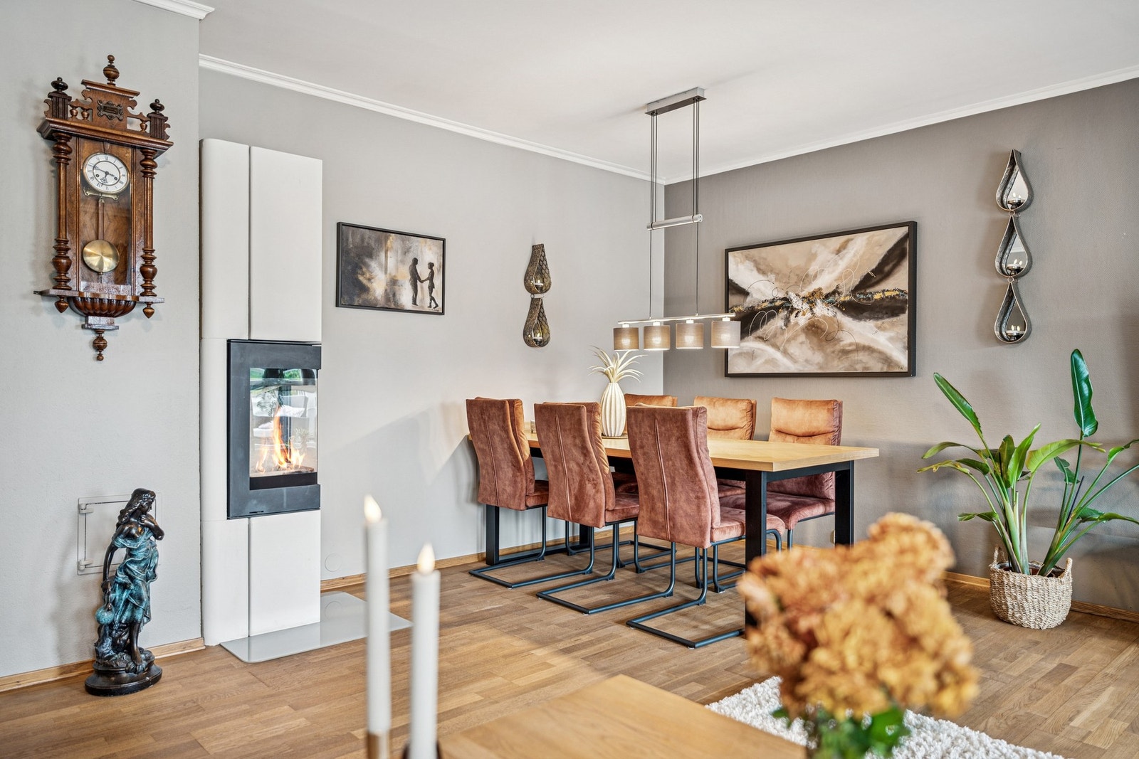 Her kan du samle familie og venner for et herlig middagsselskap. Galleribilde