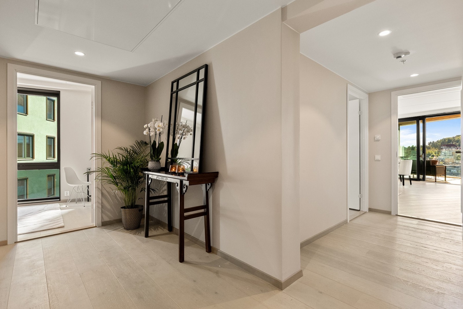 Leiligheten er utstyrt med balansert ventilasjonsanlegg med varmegjenvinning. Galleribilde