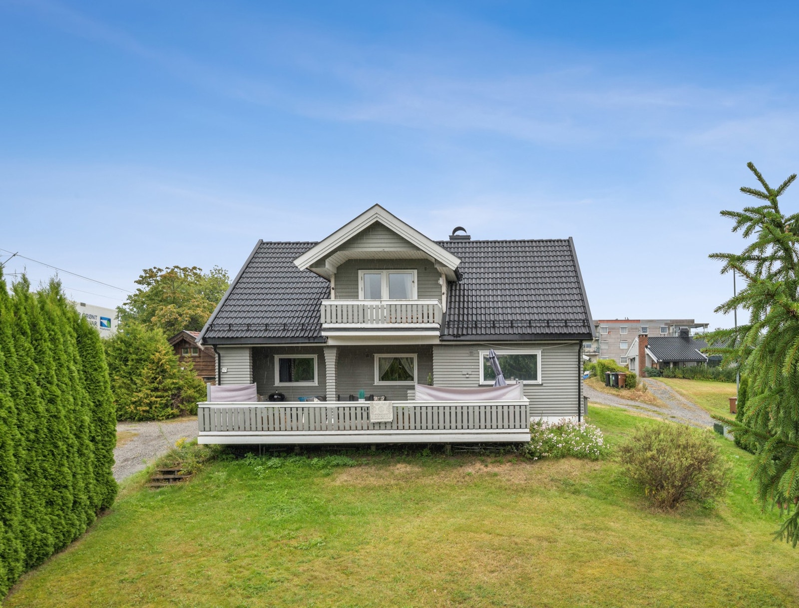 Haavard Ask Haakensen v/ Privatmegleren Hønefoss har gleden av å presentere Lagesens gate 17! Galleribilde
