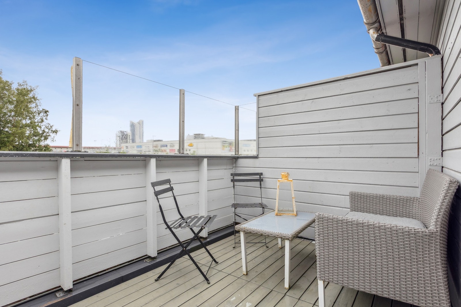 Her kan man enkelt innrede med ønsket utemøblement. Galleribilde