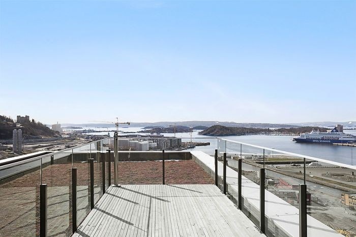 Felles takterrasse med fantastisk utsikt. Galleribilde