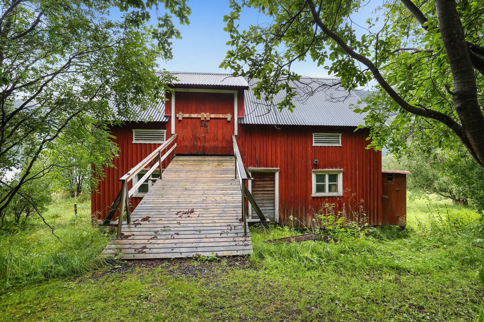 Fjøs med god lagringsplass Galleribilde