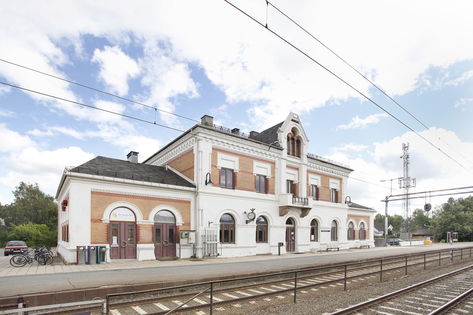 Hokksund togstasjon.jpg Galleribilde
