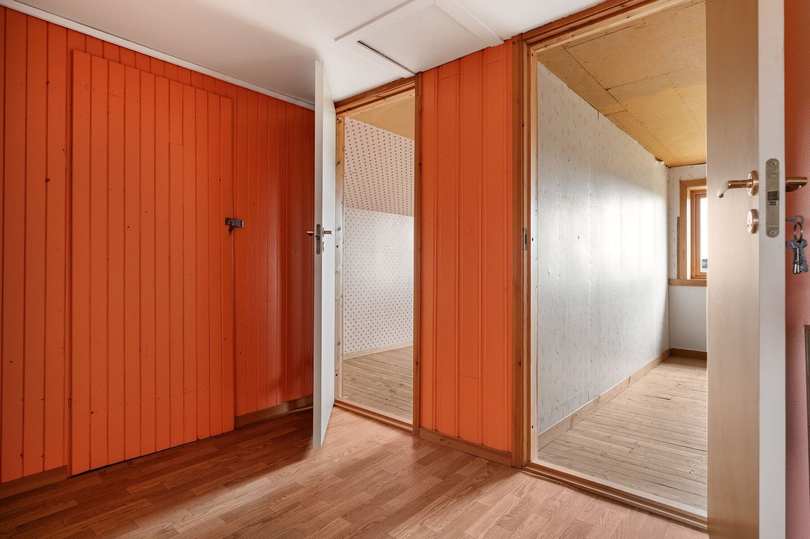 2. etasje - Soverom - Takhøyden i 2. etasje er mellom 190 cm og 200 cm. Galleribilde