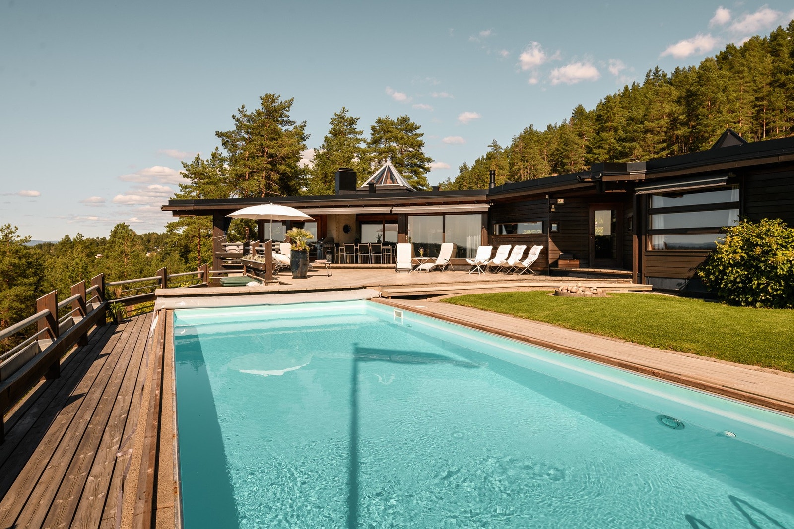 Svømmebasseng på 4 x 10 meter. Galleribilde