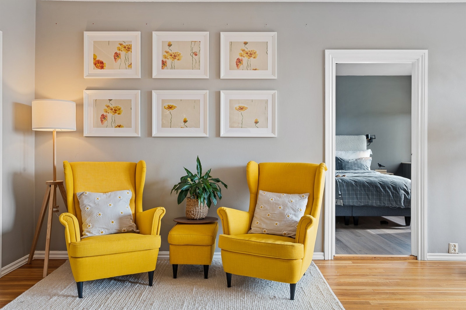 Takhøyde på over 2,6 meter har positiv innvirkning på alle rom - entreen inkludert. Galleribilde