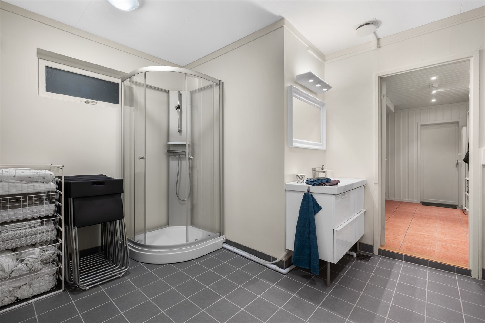 Her er det også satt inn dusjkabinett Galleribilde