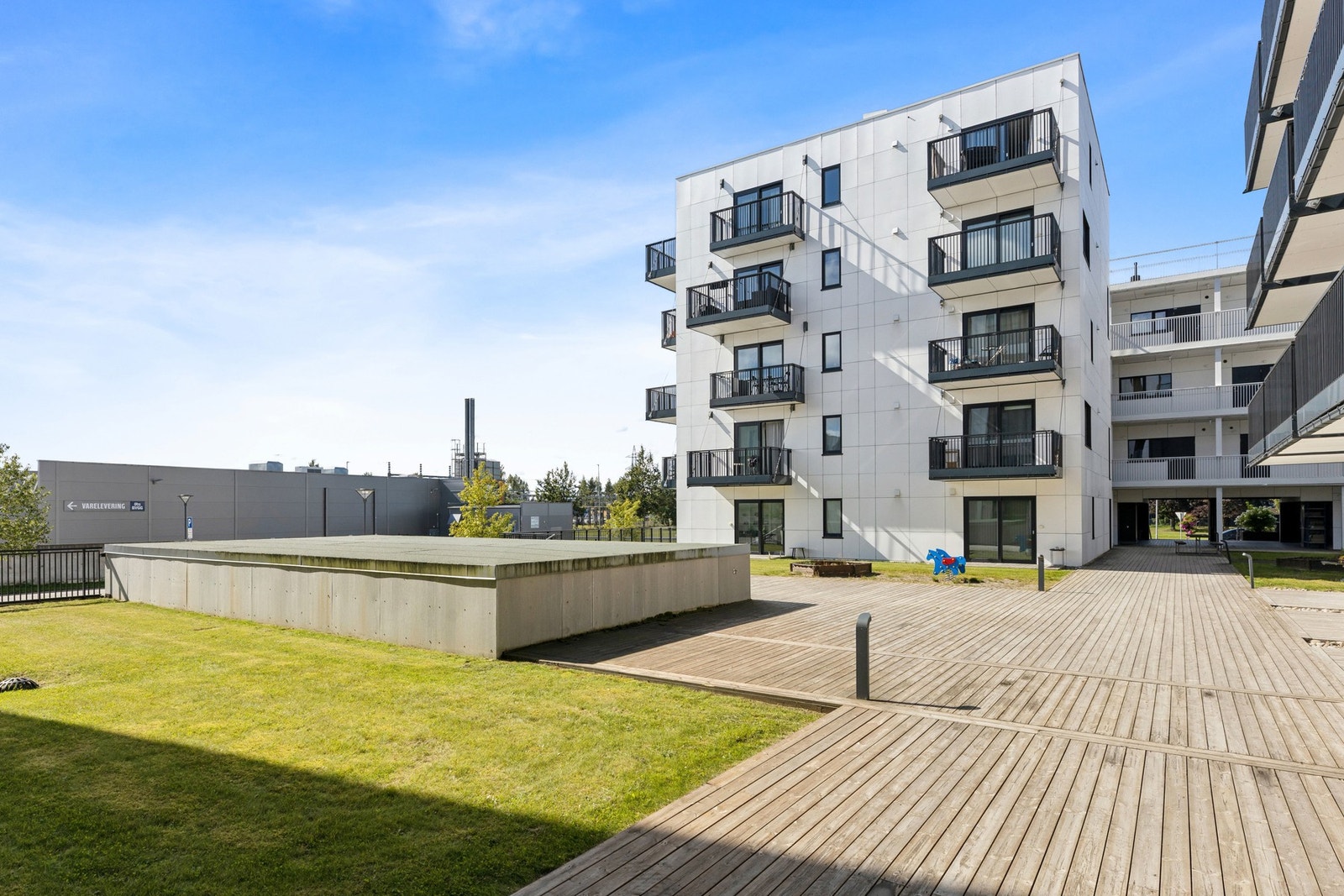 Sameiet har hyggelig opparbeidet fellesarealer. Galleribilde