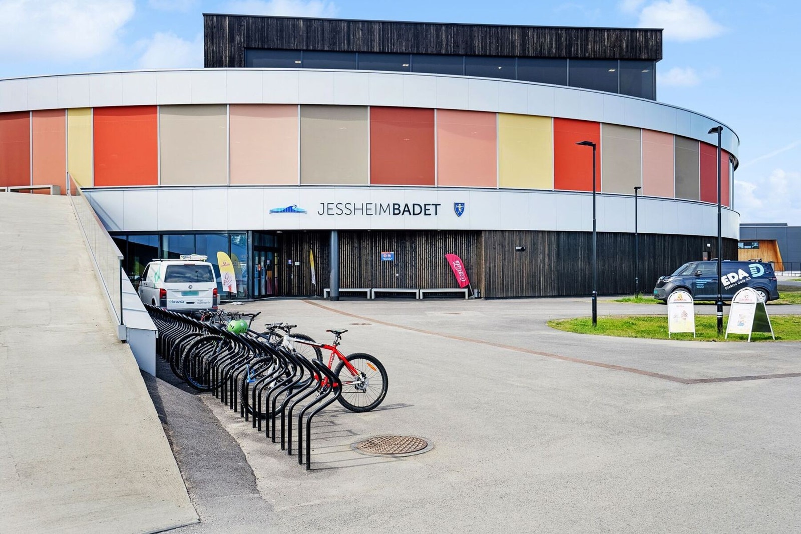 Jessheimbadet er nytt og moderne med gode fasiliteter. Galleribilde