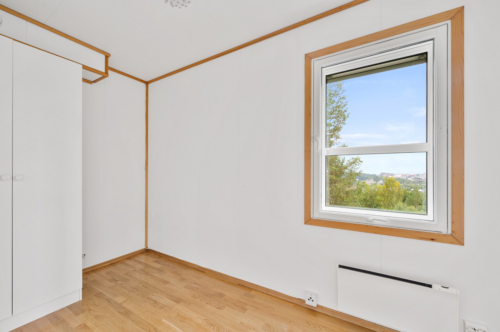 Soverom 2 med flott utsikt. Galleribilde