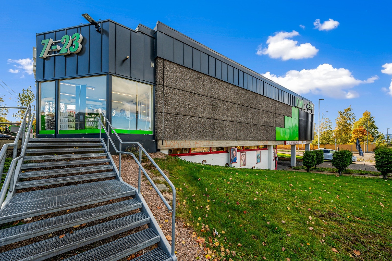 Dagligvare med lan åpningstid Galleribilde