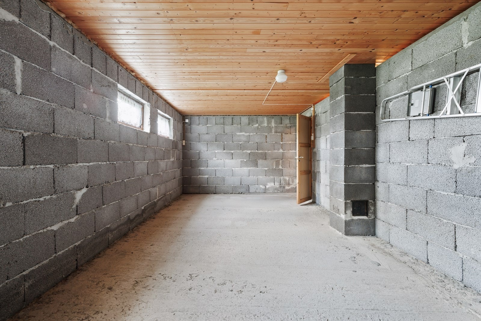 Det er god størrelse på kjellerrommet Galleribilde
