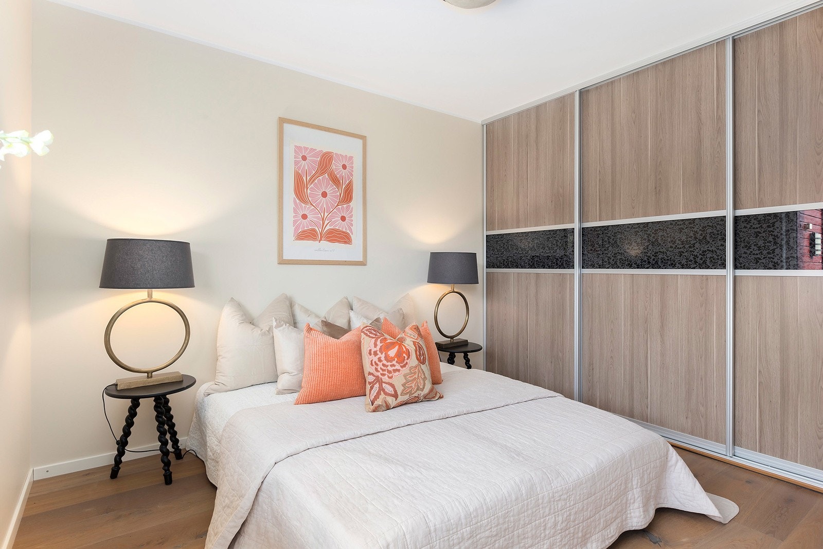 Soverom 2 passer utmerket som ekstra gjesterom, kontor eller barnerom Galleribilde