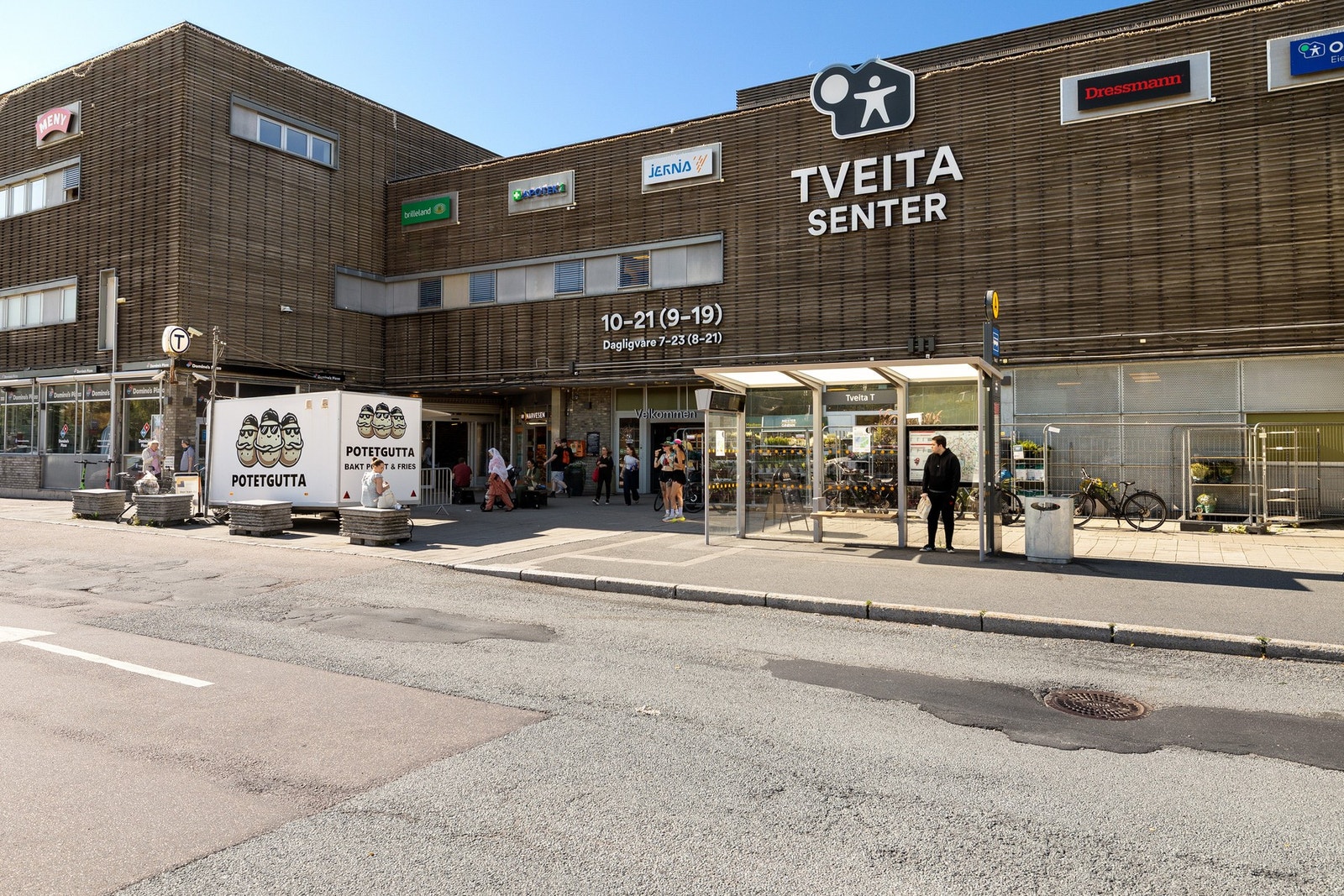 Sentral beliggenhet med nærhet til alt du trenger i hverdagen. Galleribilde