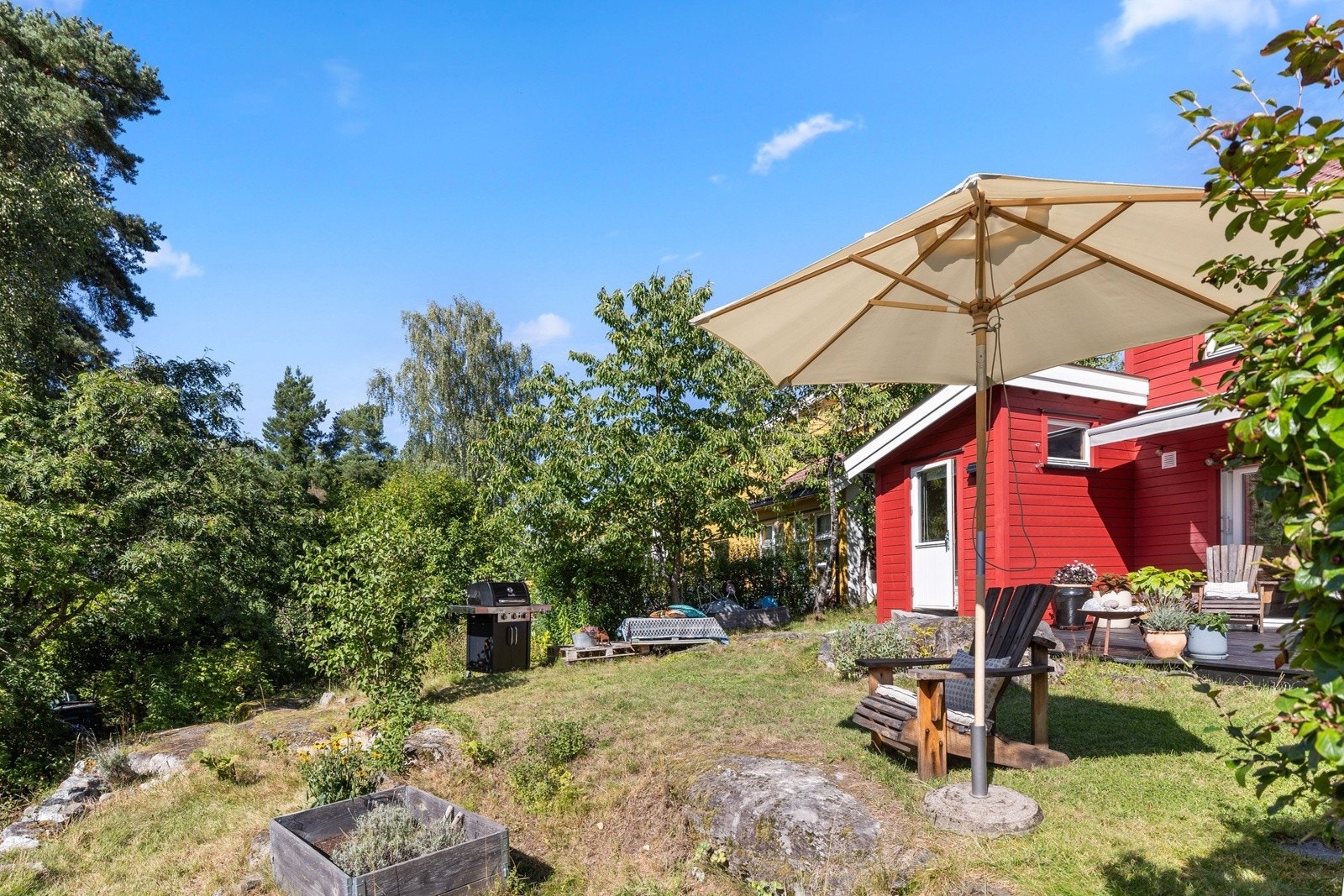 Hagen er en liten oase til glede for små og store Galleribilde