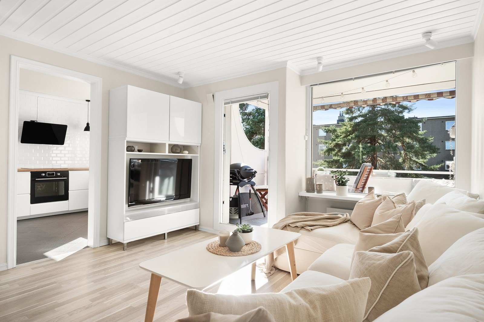 - Leiligheten holder en god standard og er jevnlig oppgradert - Galleribilde