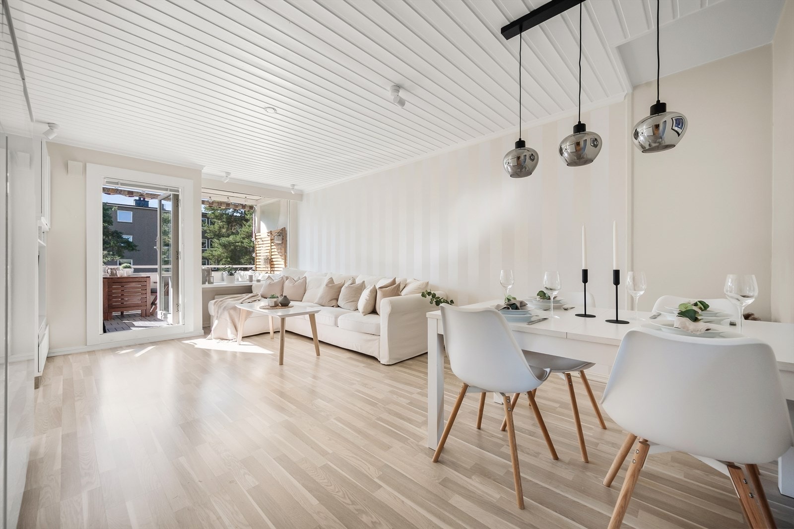 - Celina Olsen v/Nordvik Østensjø har gleden av å presentere Solbergliveien 118A! - Galleribilde