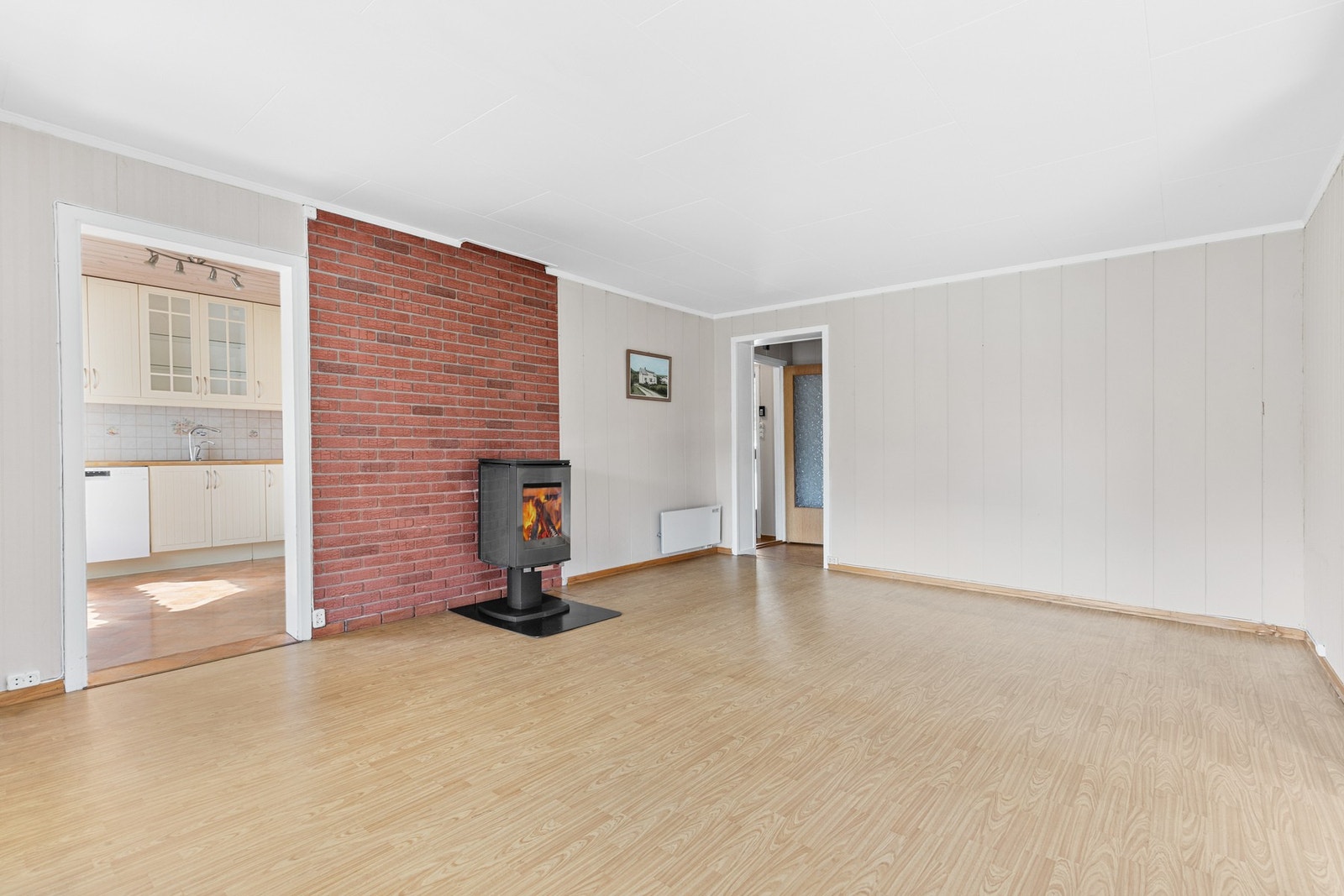 Det er montert en peisovn som er god å ha på kaldere dager Galleribilde