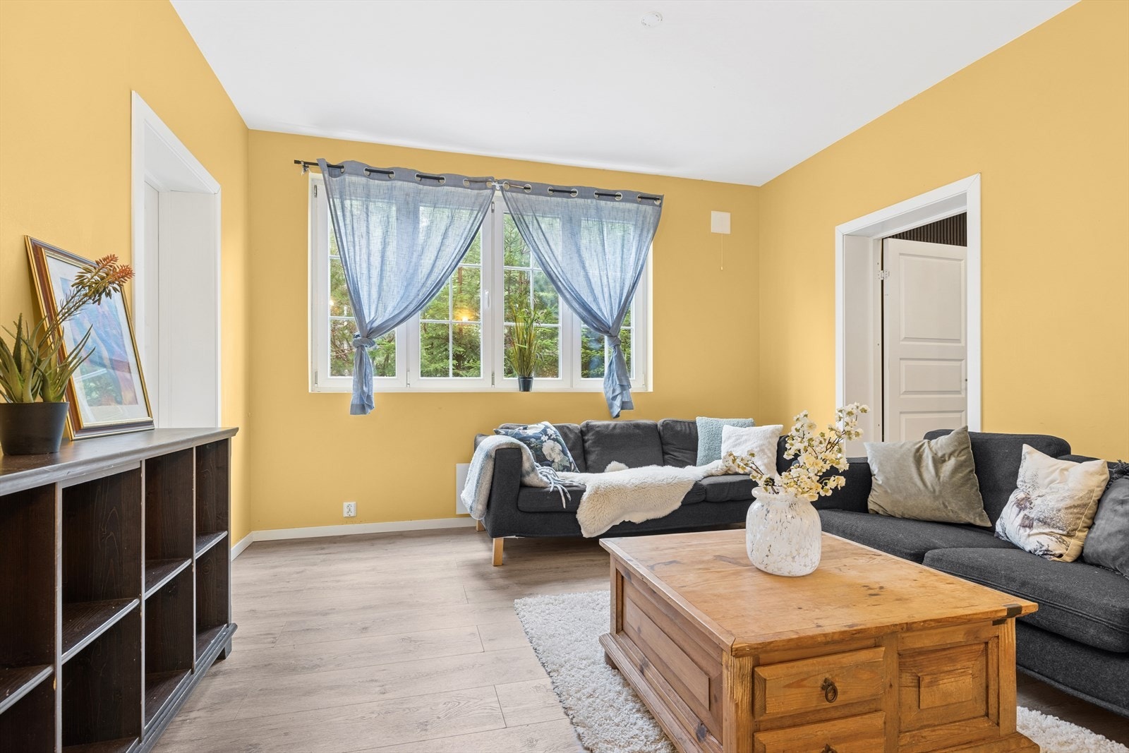 Stue 2. etg. Galleribilde