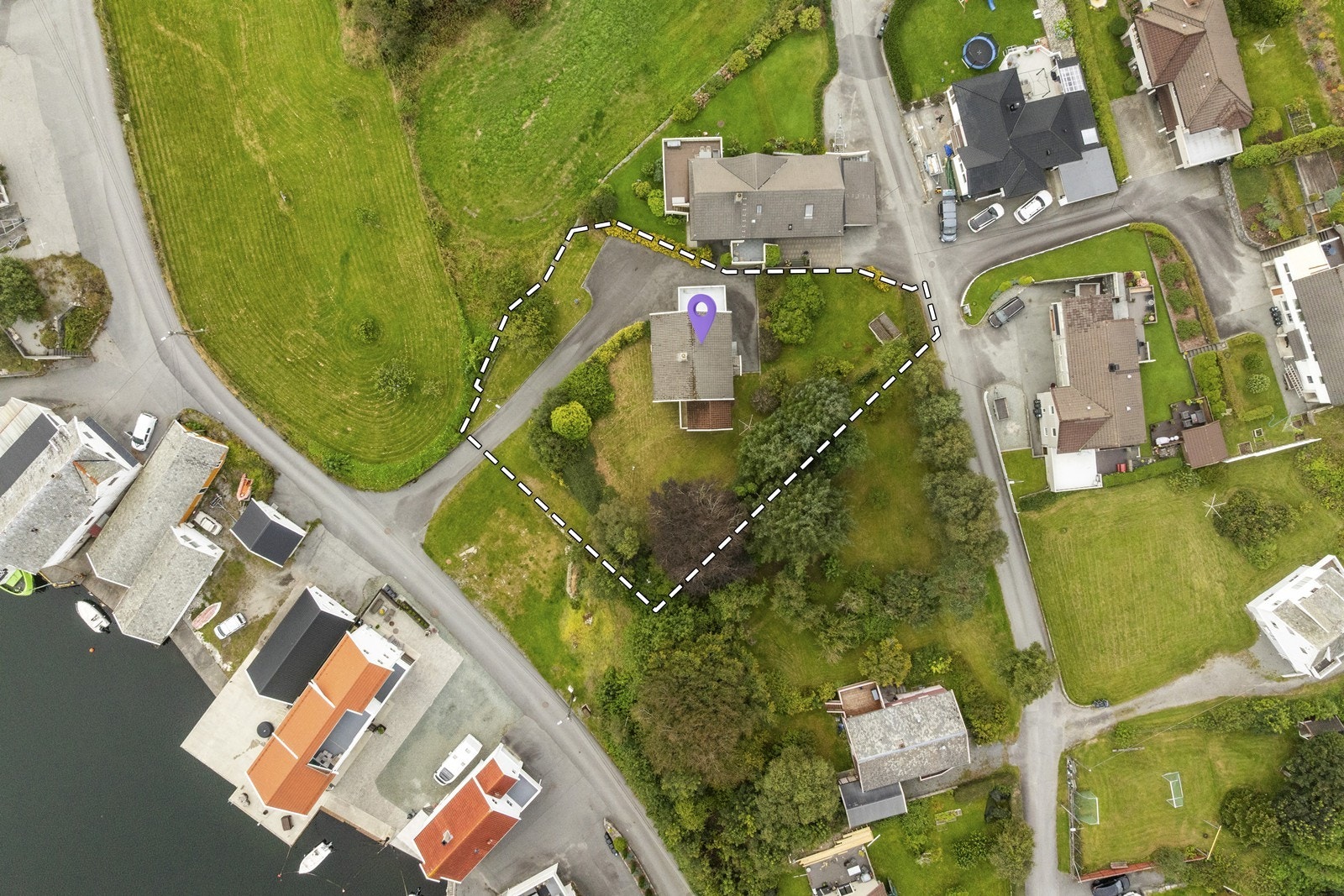 Stor tomt på hele 1 361 m2. Galleribilde