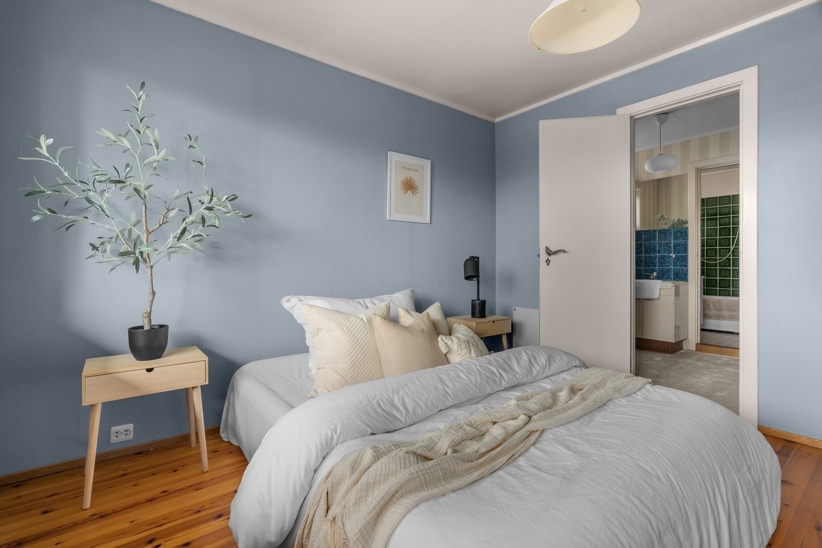 Direkte tilgang til bad fra soverommet Galleribilde