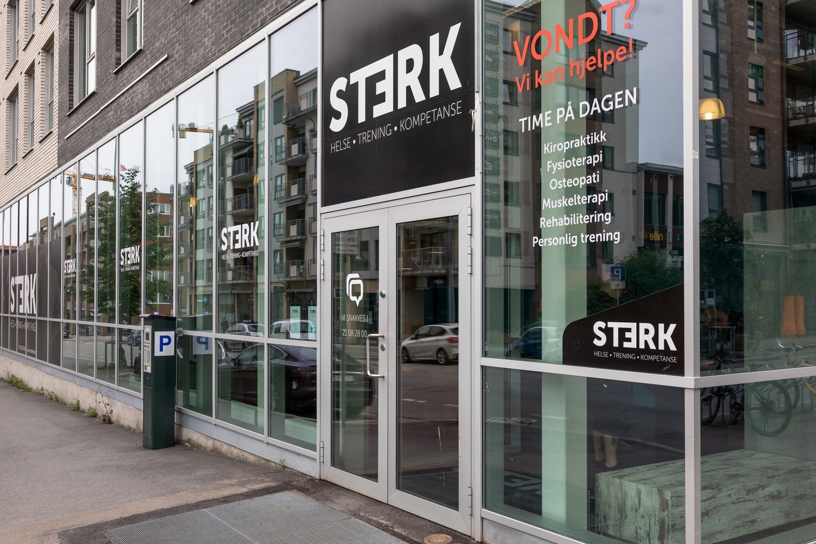 Kort vei til treningssenter med et bredt utvalg av tjenester. Galleribilde