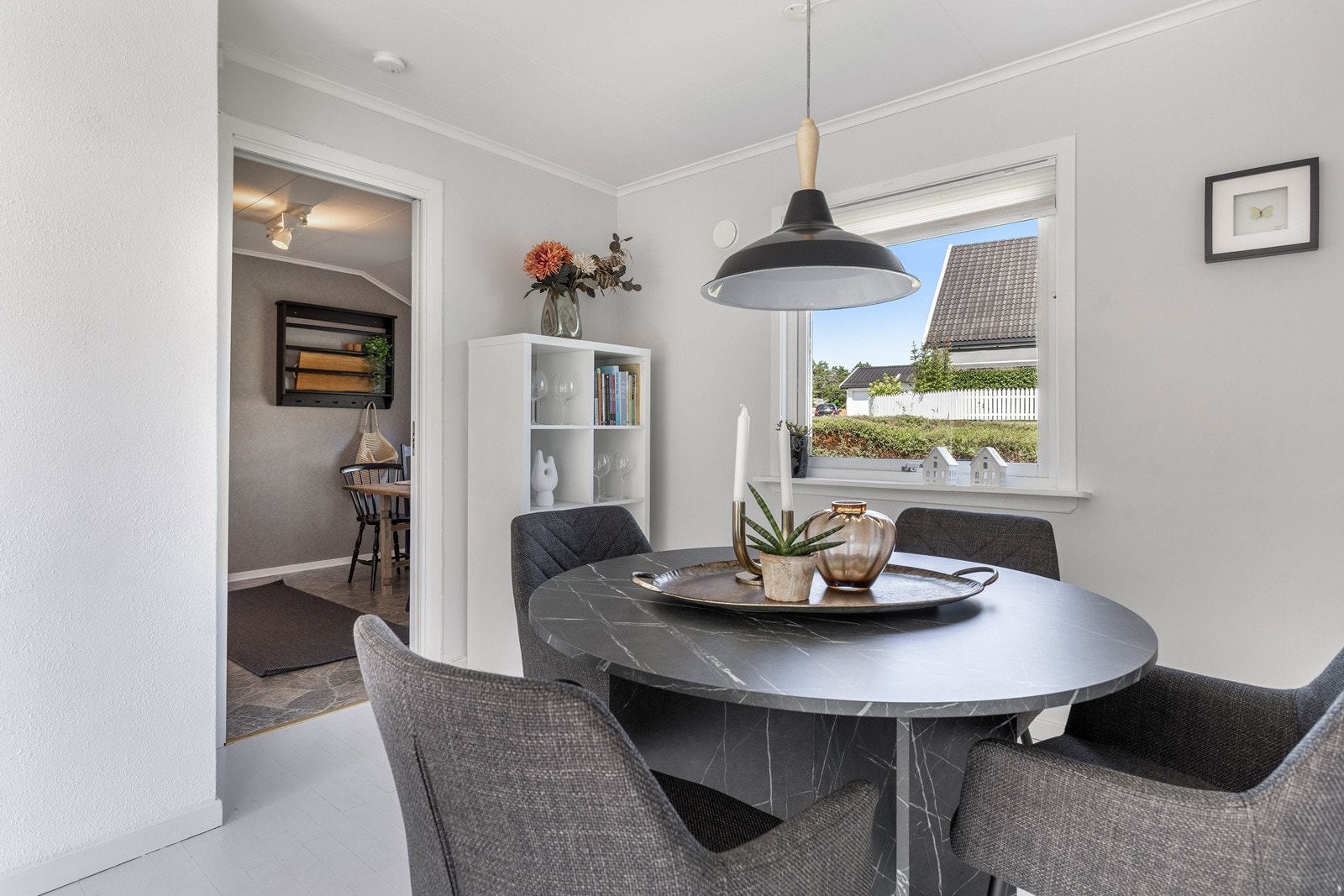 Kjøkkenet er i en egen sone. Galleribilde