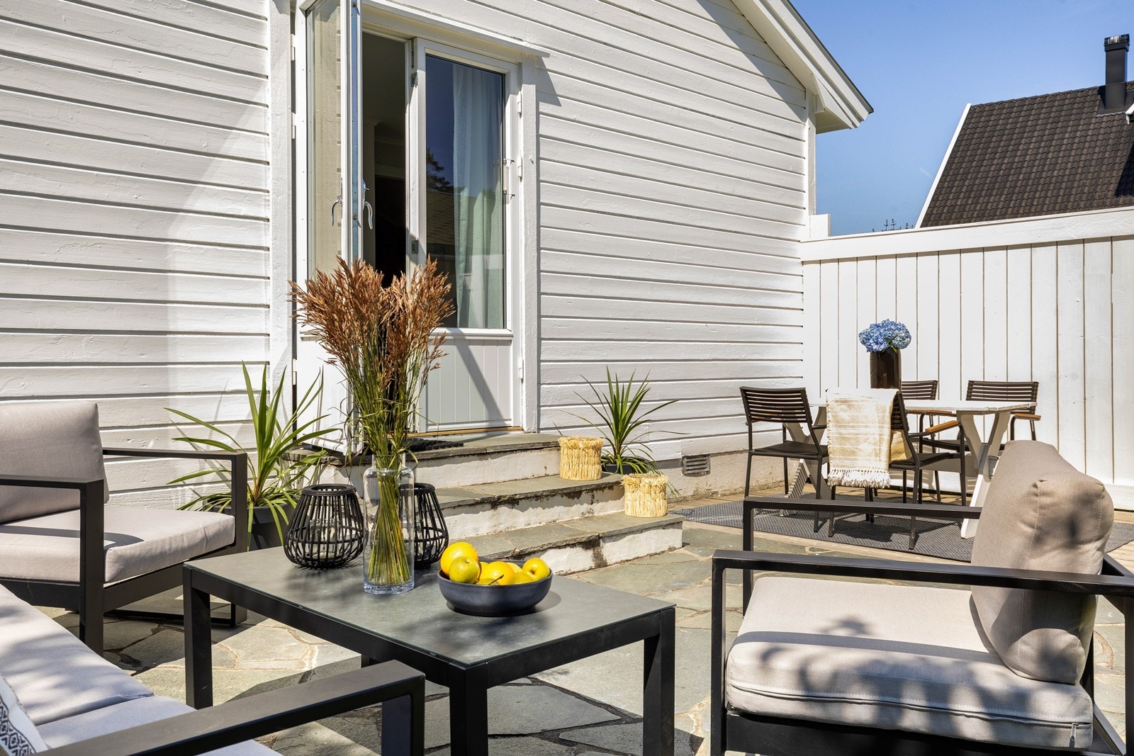 God plass til møblering. Galleribilde