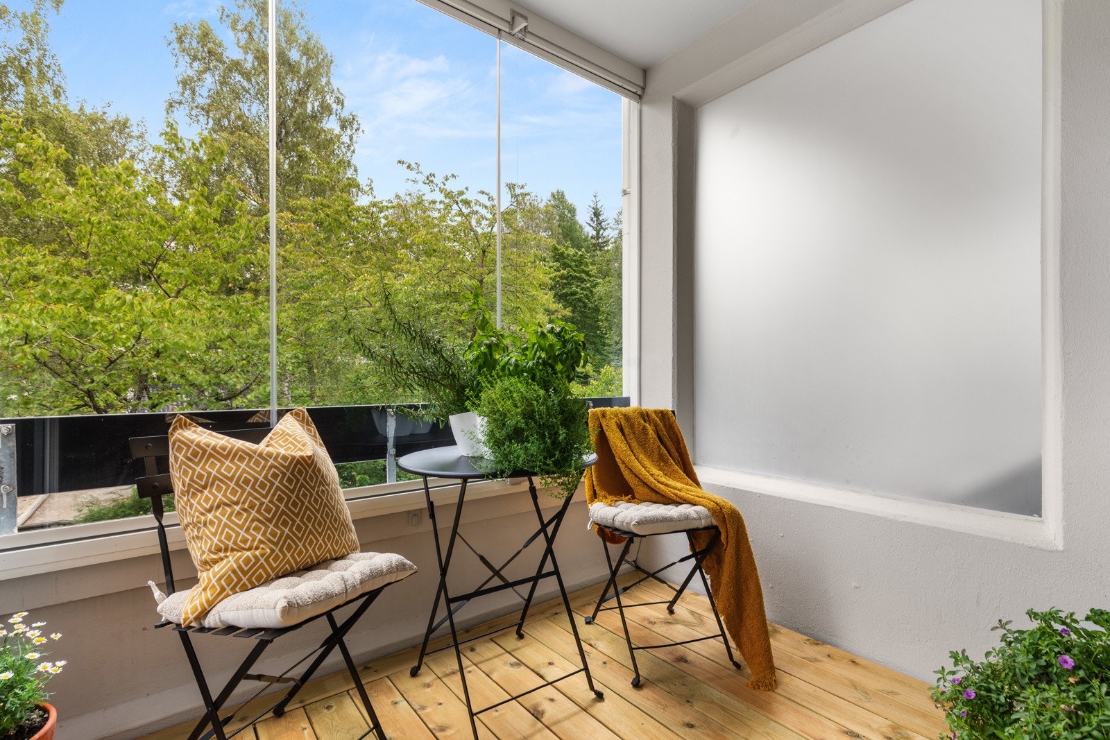 Balkongen er på ca. 5 kvm Galleribilde