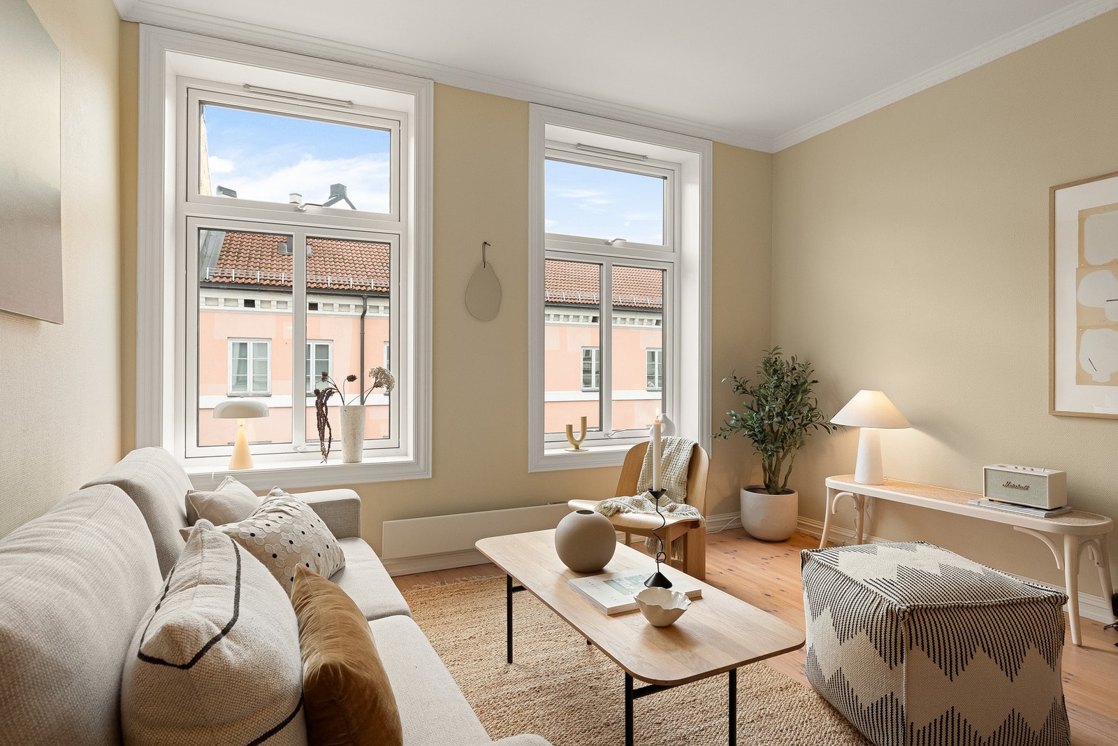 Leiligheten splitter nye vinduer med 3-lags fra 2024. Galleribilde