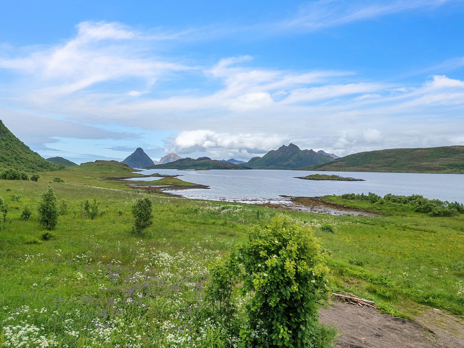 Lekker utsikt i flere retninger! Galleribilde