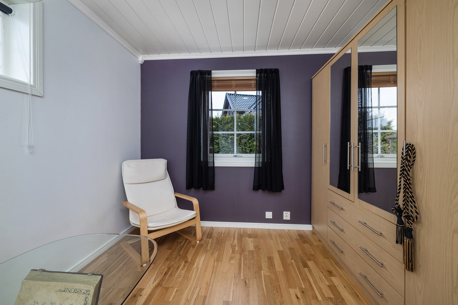 Rommene har alle plass til møblering som gir plass til både seng og garderobeskap. Galleribilde