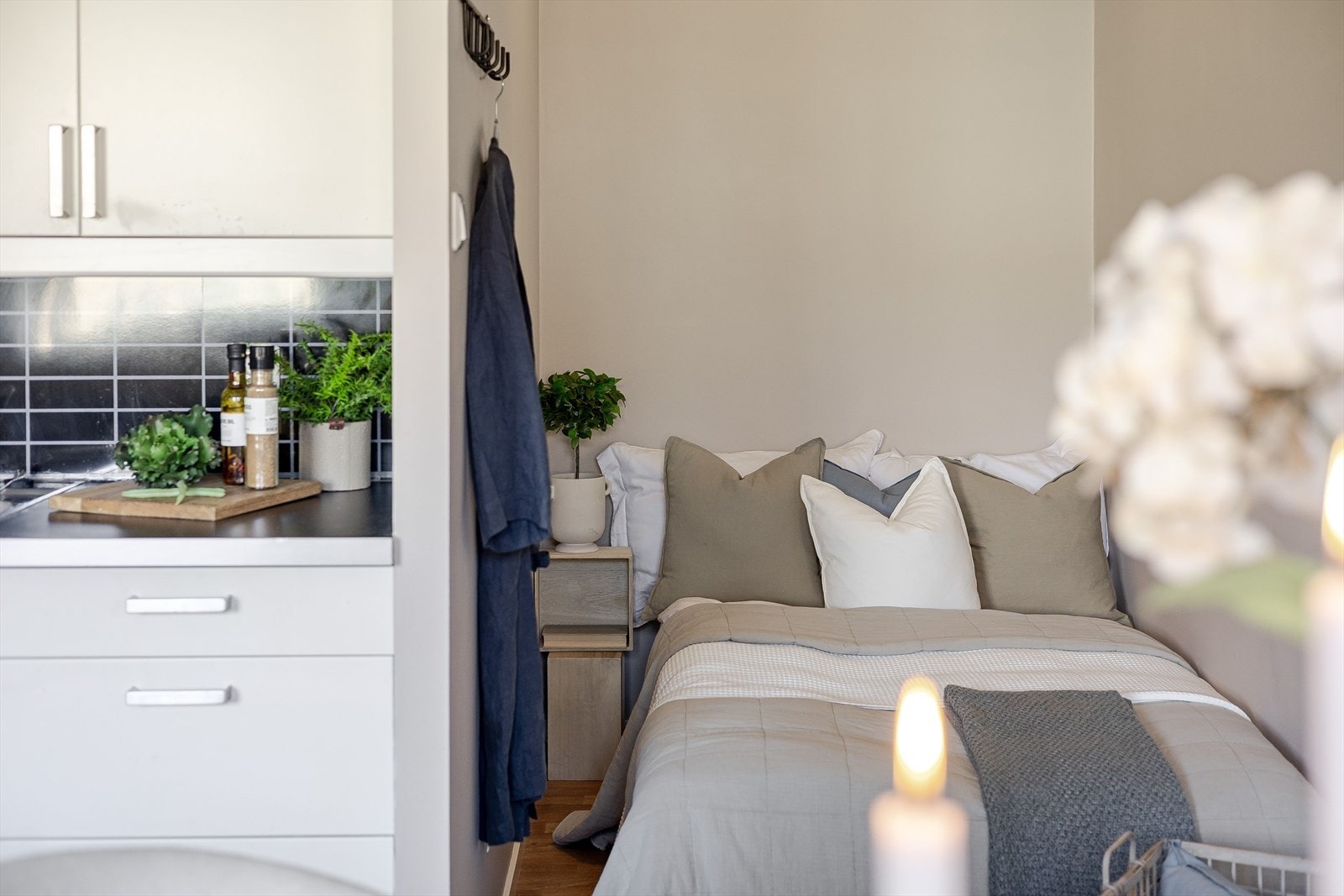 Sovealkove/hjørne ved kjøkken/spisestue Galleribilde